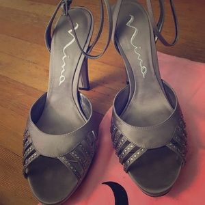 Gorgeous open toe Nina heels